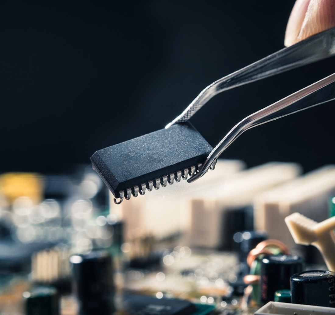 Intelligent circuit control, locked rotor protection, overload protection.